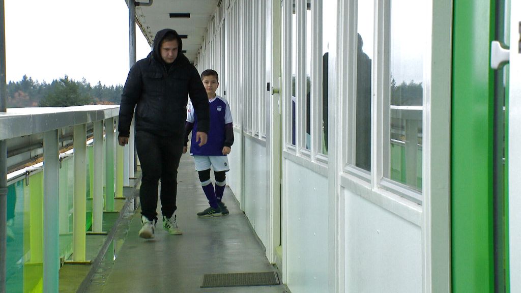 Foto: Bewoners flats Zeist verrast door onveilige balkons: 'Voel me niet meer zo veilig'