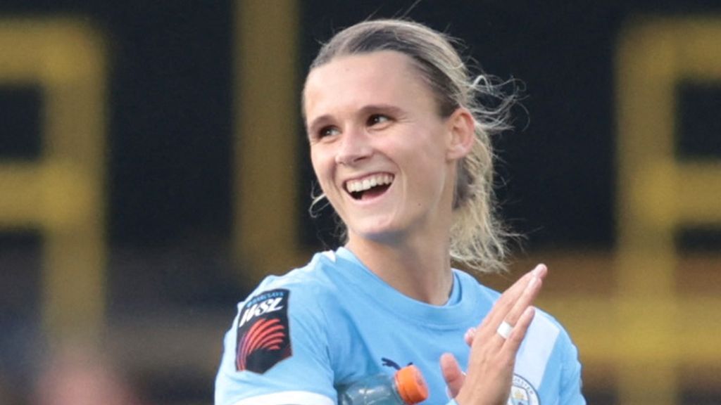 Casparij blinkt uit in stadsderby, Barcelona soeverein in Clásico, baaldag AC Milan