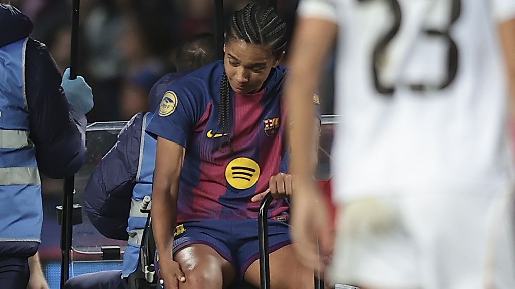 Brugts valt geblesseerd uit in gewonnen Clásico, Casparij blinkt uit in stadsderby