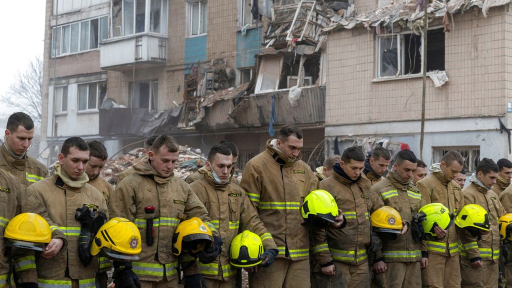 Foto: Nog 22 vermisten na grote Russische aanval van gisteren op westen Oekraïne