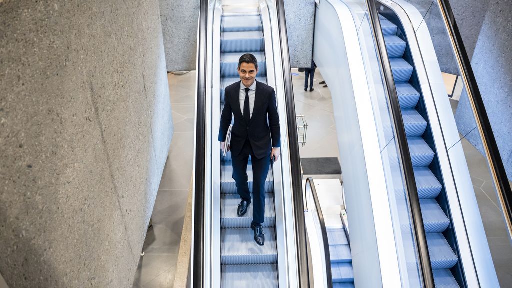 Economie en klimaat op de agenda • Yesilgöz tevreden over gesprek na Wijers-gedoe