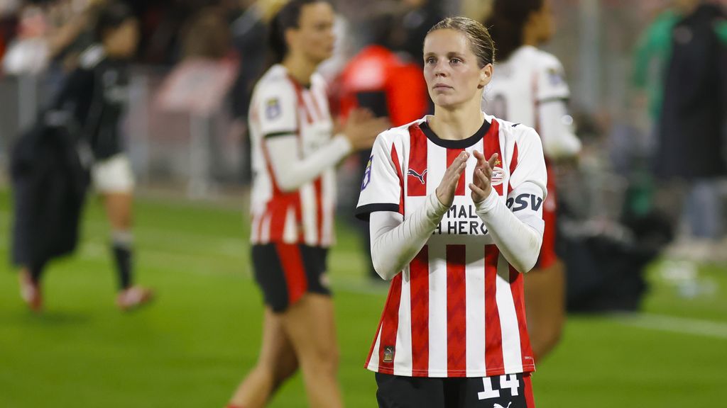 Voetbalsters PSV en Ajax na nieuwe nederlaag uitgeschakeld in Europa Cup