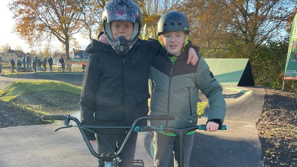 Hidde en Koen hebben na 3 jaar eindelijk pumptrackbaan: 'Beter dan we hoopten'