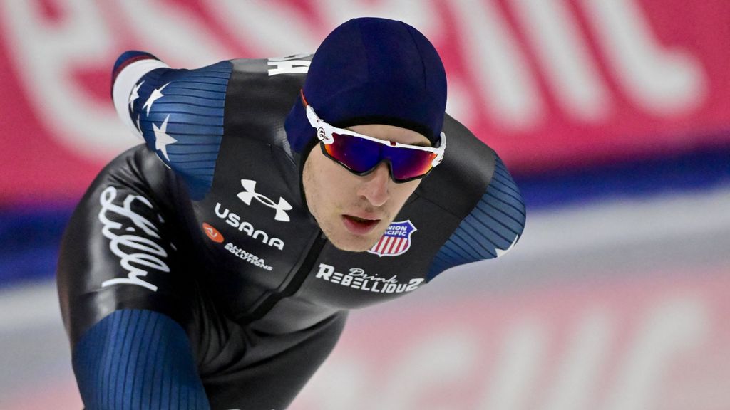 Weer pijlsnelle 5.000 meter: Dawson verbetert 18 jaar oud baanrecord Kramer in Calgary