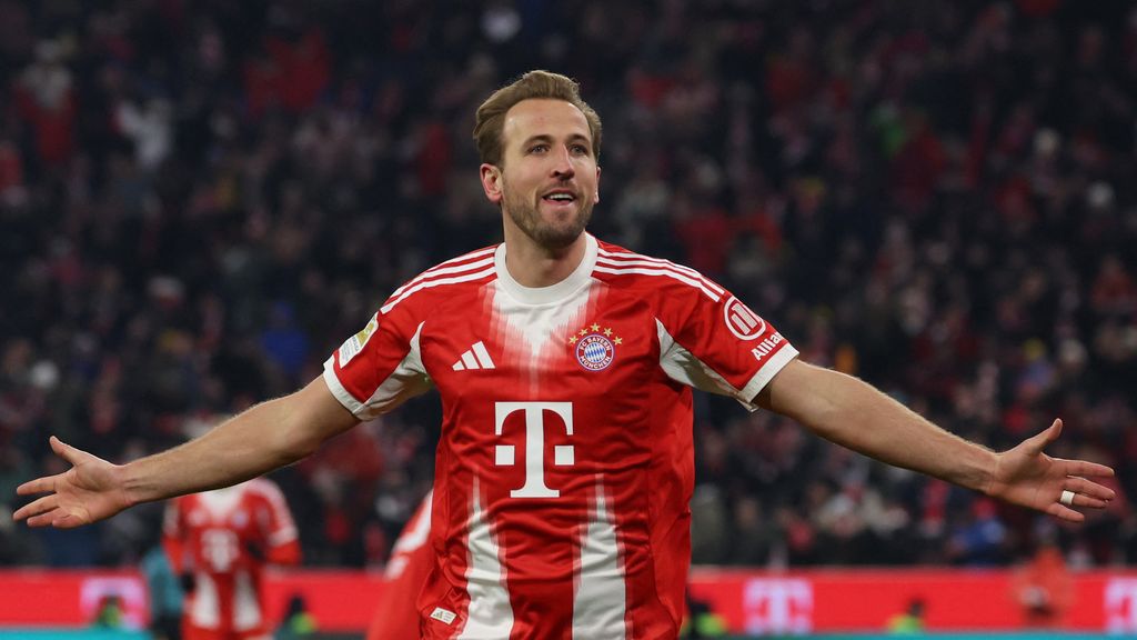 Bayern München behoudt ongeslagen status ondanks snelle 0-2 achterstand