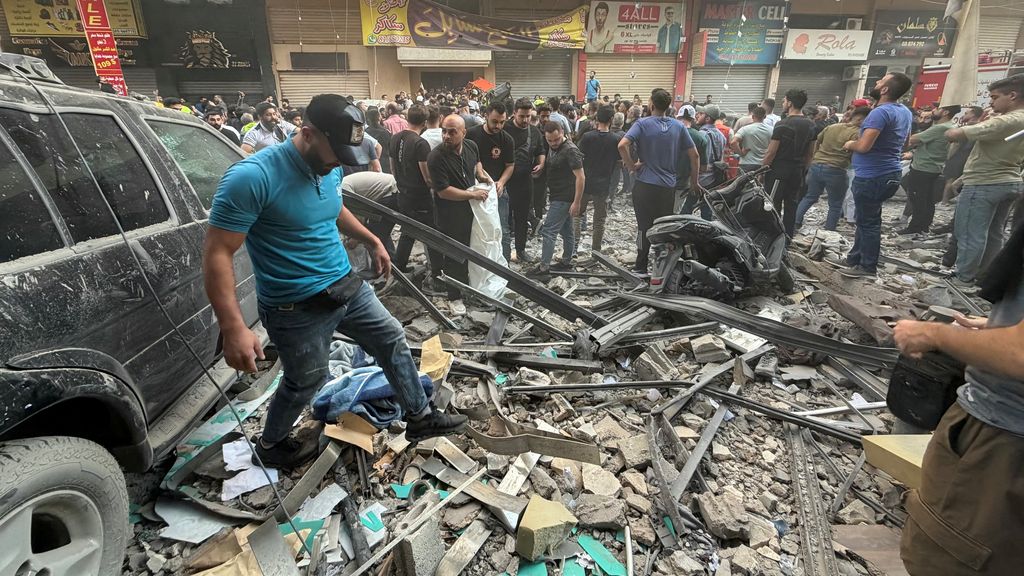 Foto: Dode bij Israëlische luchtaanval op Libanese hoofdstad Beiroet