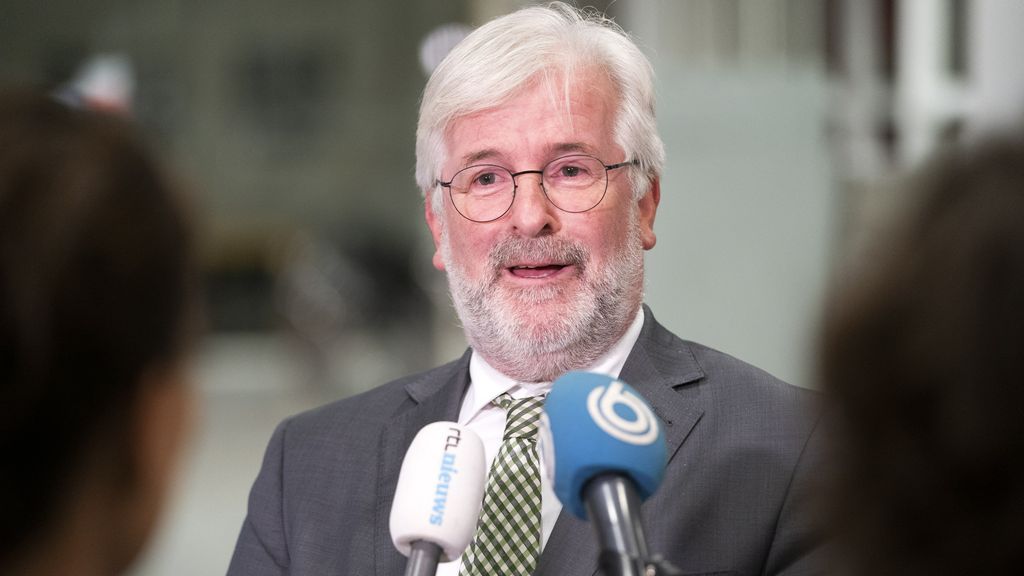 Burgemeester Terneuzen stapt op om azc: 'Geen vertrouwen meer in de raad'