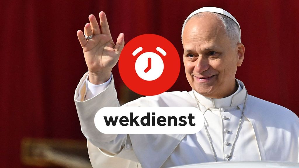 Foto: Wekdienst 27/11: Broers en vader vermoorde Ryan voor rechter • Eerste buitenlandse reis paus Leo