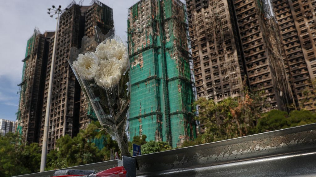 Foto: Bewoners flats Hongkong trokken jaar geleden al aan de bel over brandveiligheid