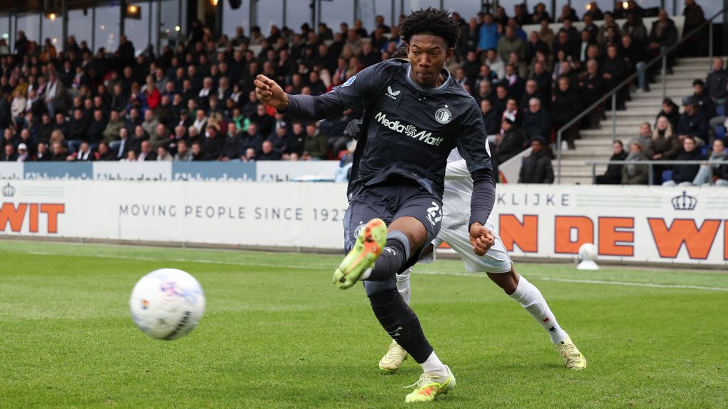 Steijn op de bank bij Feyenoord, Diarra speelt tegen Telstar • Utrecht voor in Deventer