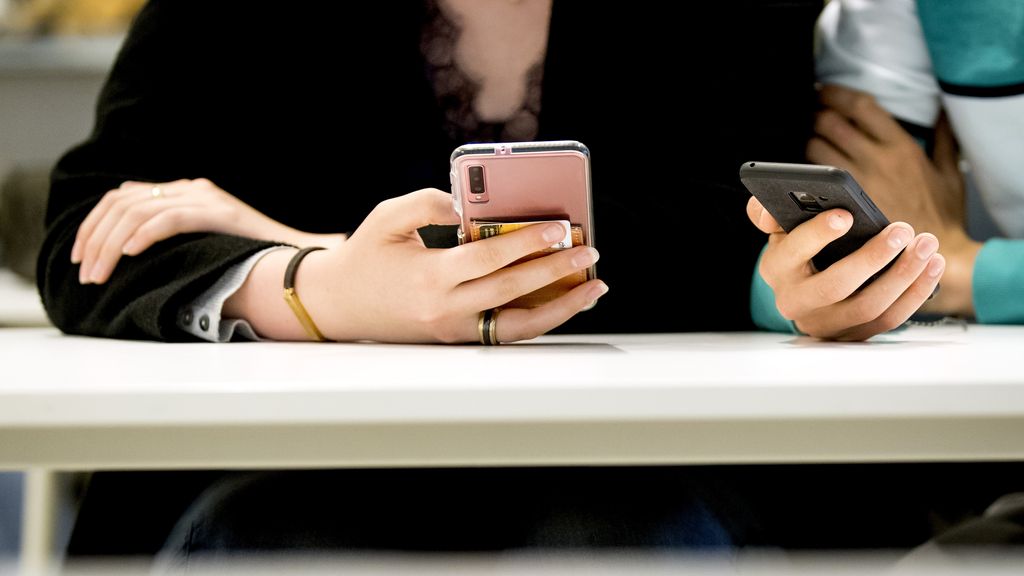 Foto: Meer mensen twijfelen over online informatie, vooral op sociale media