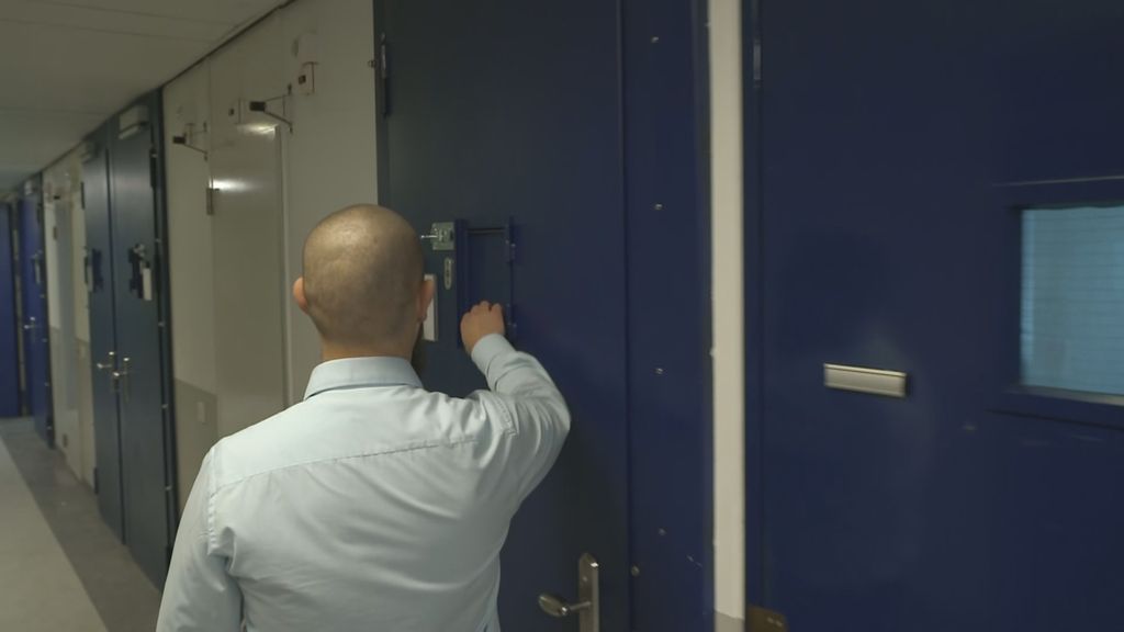 Foto: Steeds meer tbs'ers wachten op plek in kliniek en krijgen schadevergoeding
