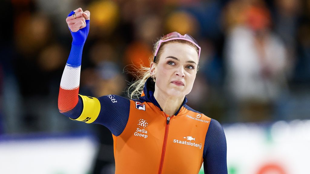 Beune blijft oppermachtig op 1.500 meter, Stolz verslaat De Boo met dik baanrecord