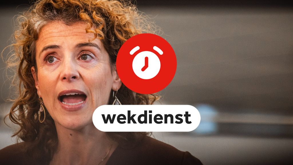 Foto: Wekdienst 8/12: Minister naar Ekehaar om aardbeving • Bekendmaking Top 2000