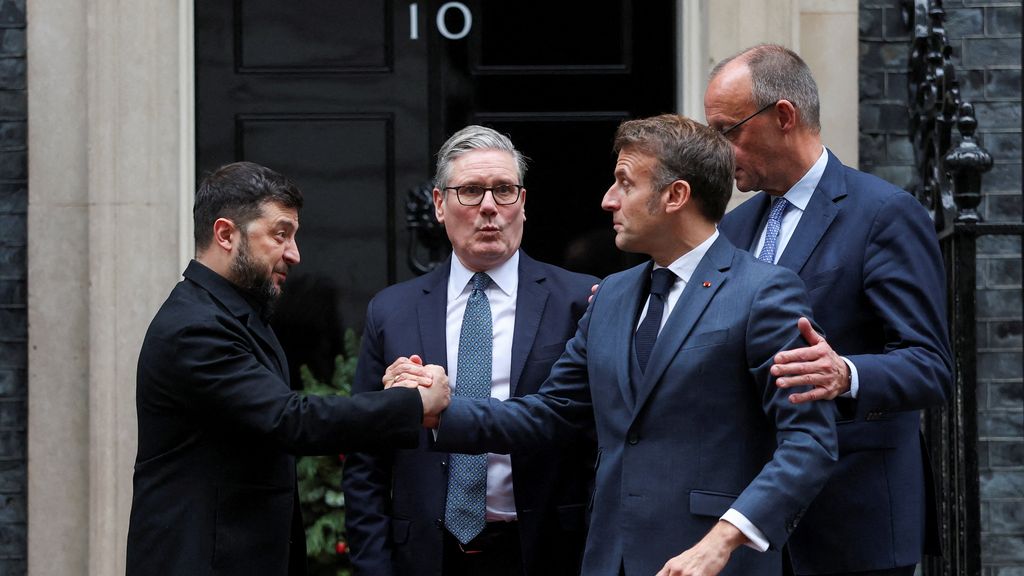 Foto: Zelensky spreekt Europese leiders in Londen, kloof met VS en Rusland blijft groot