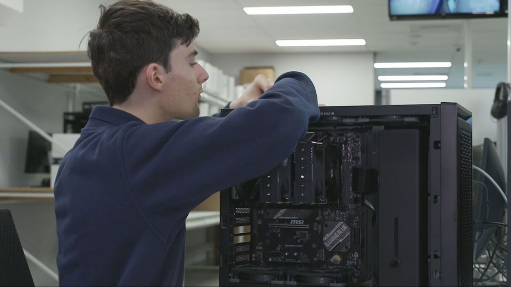 Foto: Computers dreigen veel duurder te worden door prijsstijging van één onderdeel