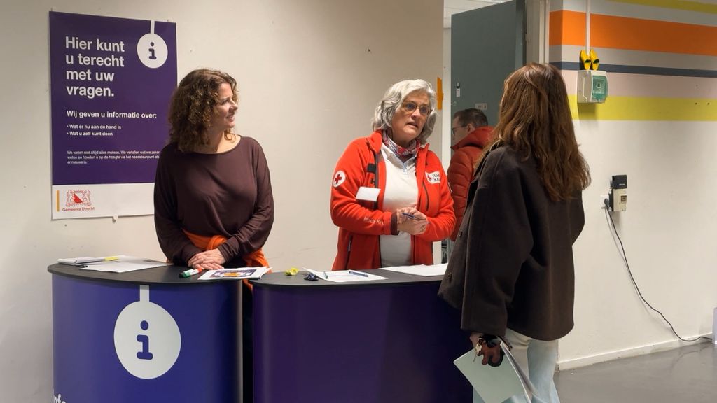 Foto: Utrecht oefent met noodsteunpunt voor crisissituaties: 'We willen voorbereid zijn'