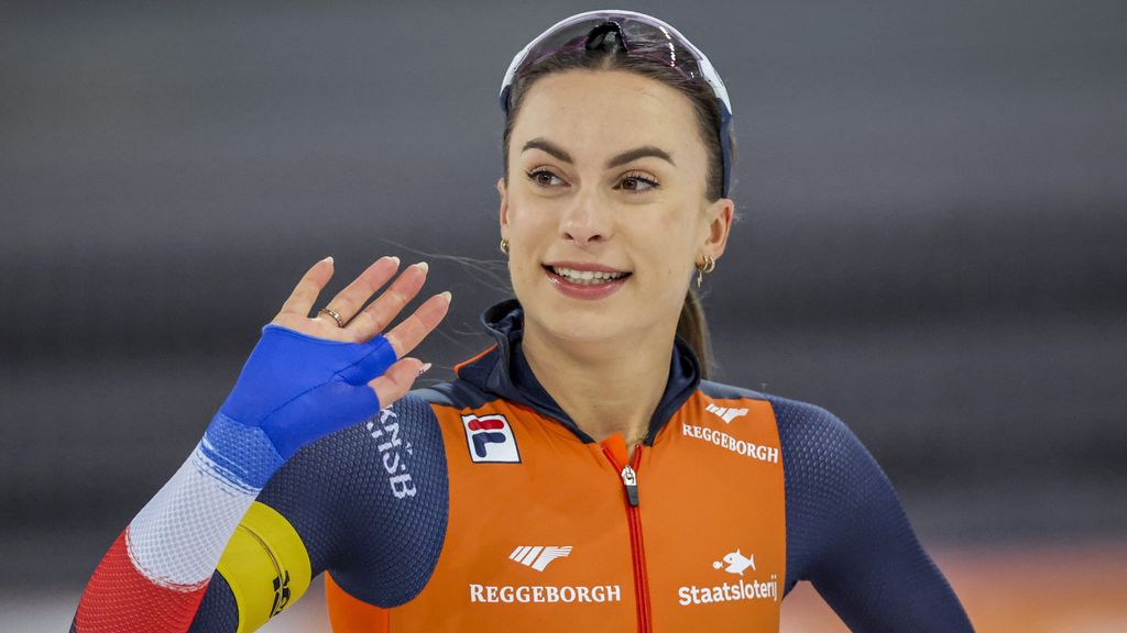 Kok wint twaalfde 500 meter op rij in wereldbeker, Takagi snelste op 1.500 meter