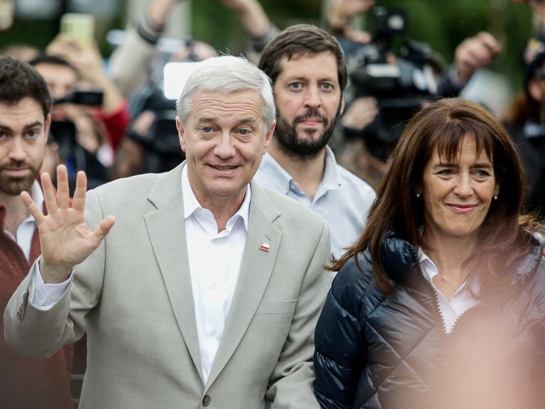 Image for Ruk naar rechts in Chili: José Antonio Kast wint presidentsverkiezingen