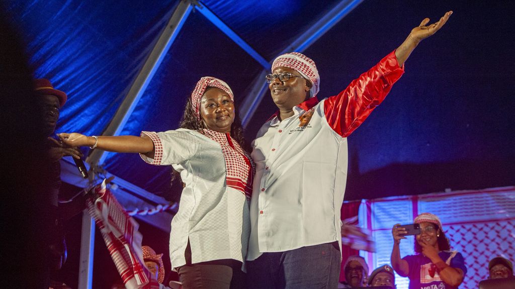 Foto: Vertrouweling afgezette president Guinee-Bissau met miljoenen aan contanten opgepakt in Portugal