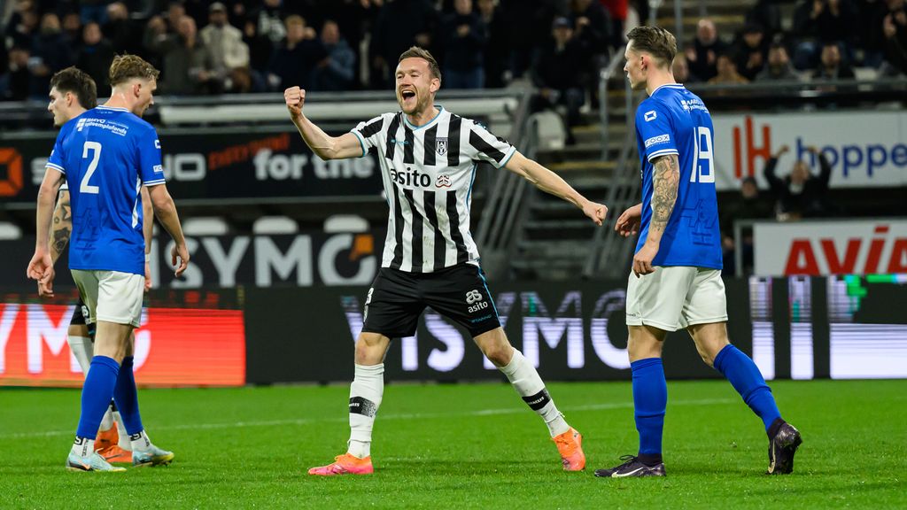 KNVB-beker: Heracles op voorsprong tegen amateurs Hoogeveen • Om 21.00 uur: PSV-GVVV