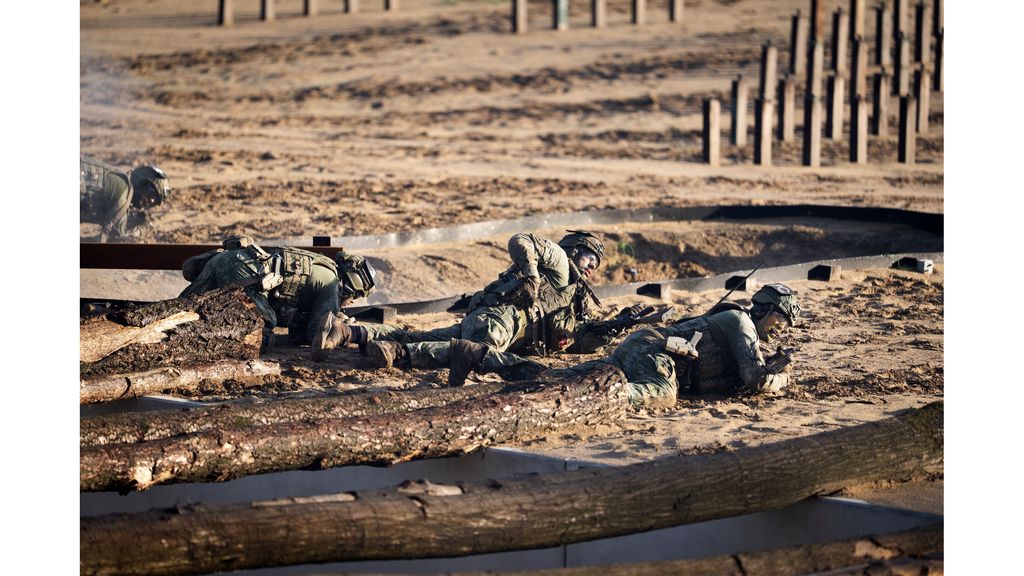 Foto: Dassenburchten, stikstof en ballonvaarten: nog veel hindernissen voor Defensie