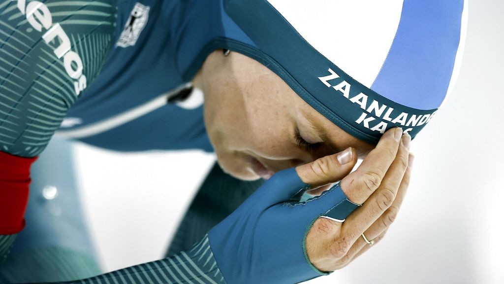 Schaatsster Dul breekt bij val scheen- en kuitbeen en mist Spelen