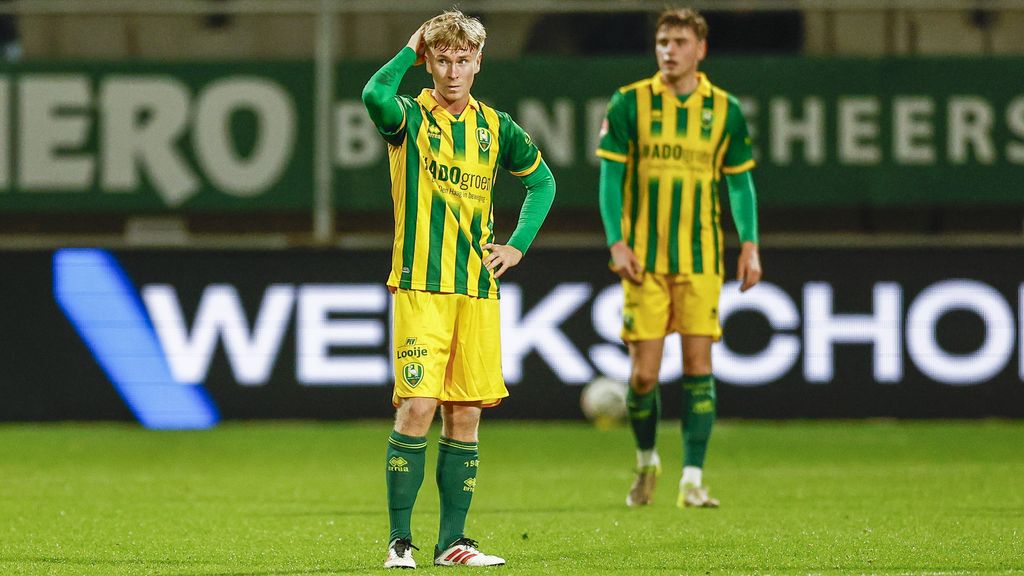 ADO thuis verrassend onderuit tegen Jong PSV, Cambuur verkleint achterstand