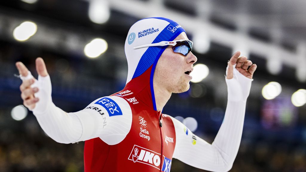Van de Bunt verrast ook op 10.000 meter en pakt tweede olympisch startbewijs
