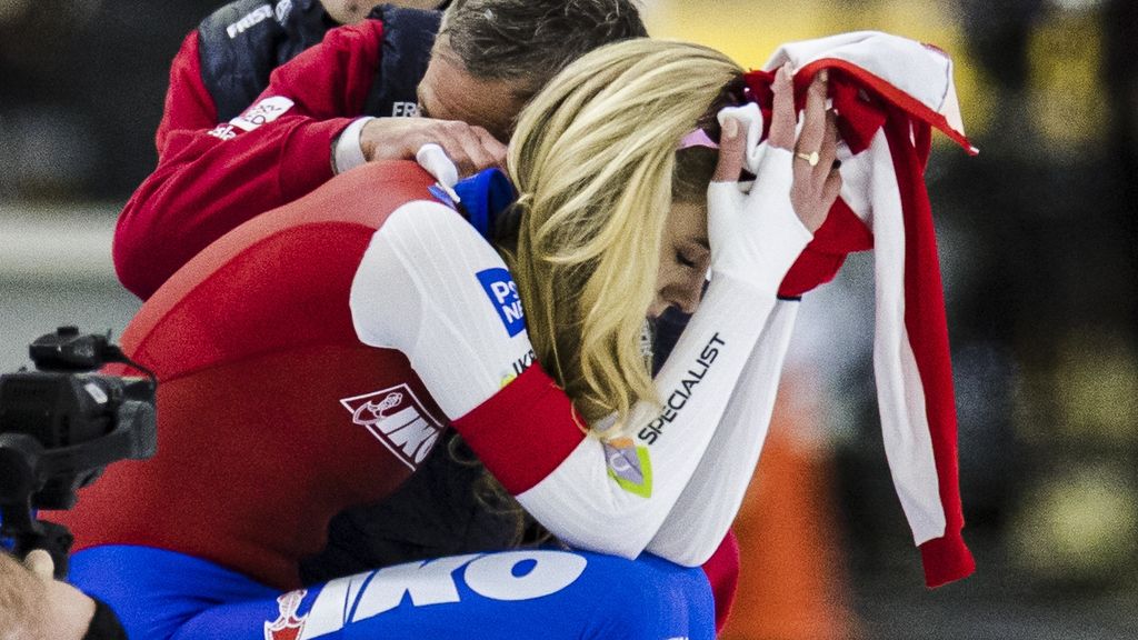 Wereldkampioen Beune grijpt naast olympisch ticket op 1.500 meter, Rijpma-de Jong wint