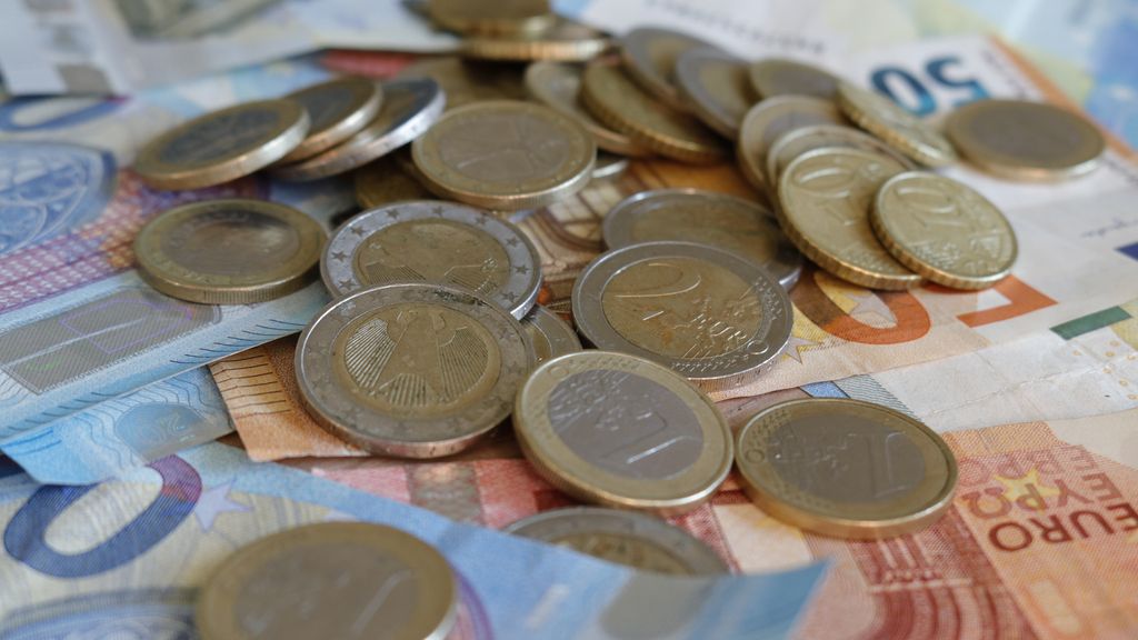 Foto: Cao-lonen stegen dit jaar met 5 procent opnieuw harder dan de prijzen