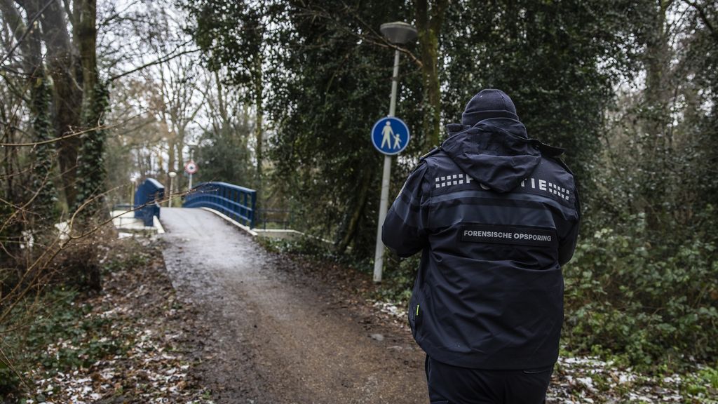 Foto: Doodgeschoten tieners Amsterdam verbleven in azc, 'mogelijk sprake van breed conflict'