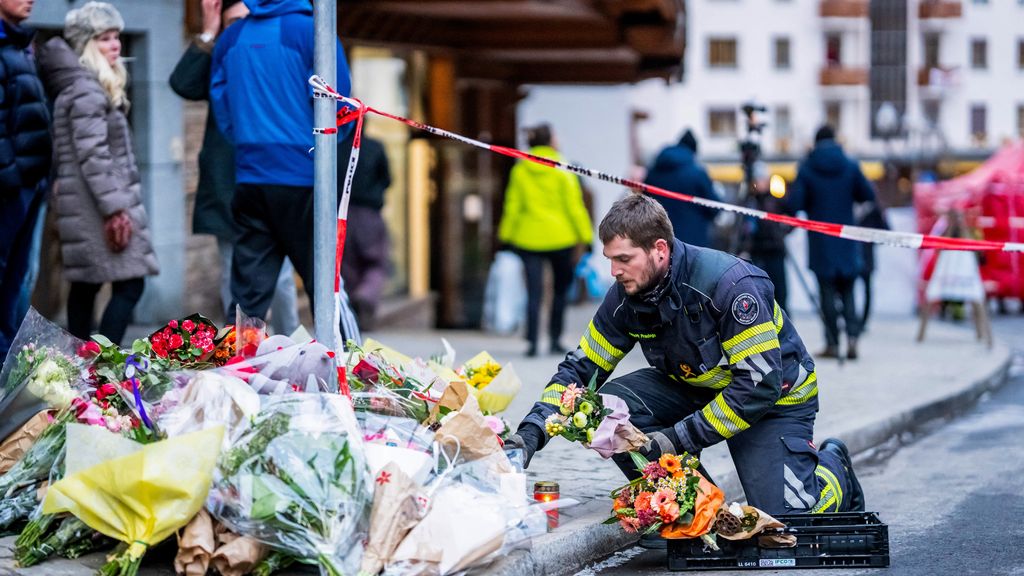 Foto: Politie begint strafrechtelijk onderzoek naar eigenaren Zwitserse bar