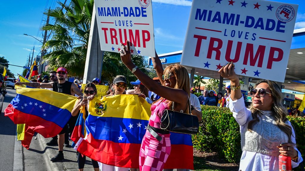 Foto: Venezolanen in Florida vieren arrestatie Maduro, lof voor Trump klinkt luid