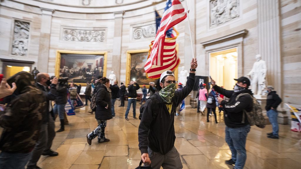 Foto: Herinneringen aan Capitoolbestorming zijn onvindbaar in Washington D.C.