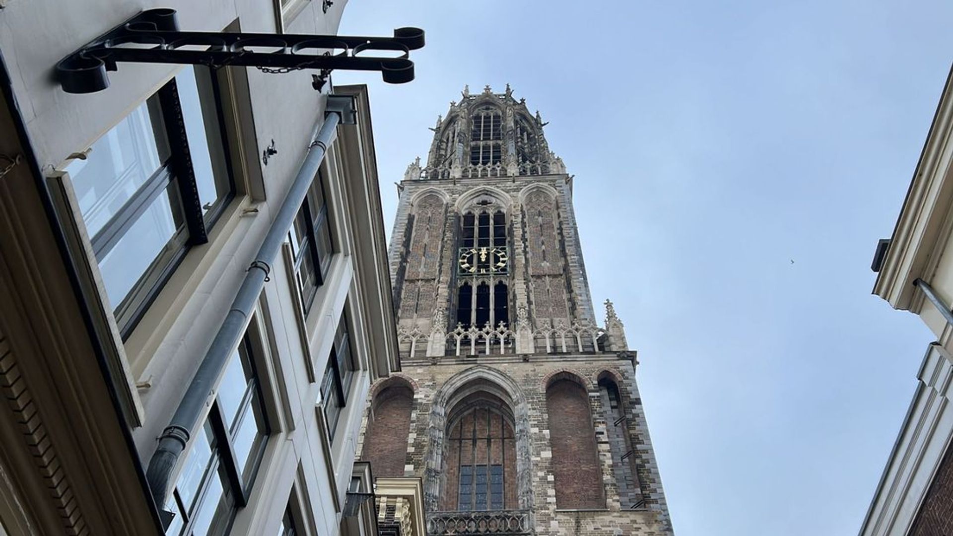 70 kilo wegende wijzer van Domtoren valt naar beneden