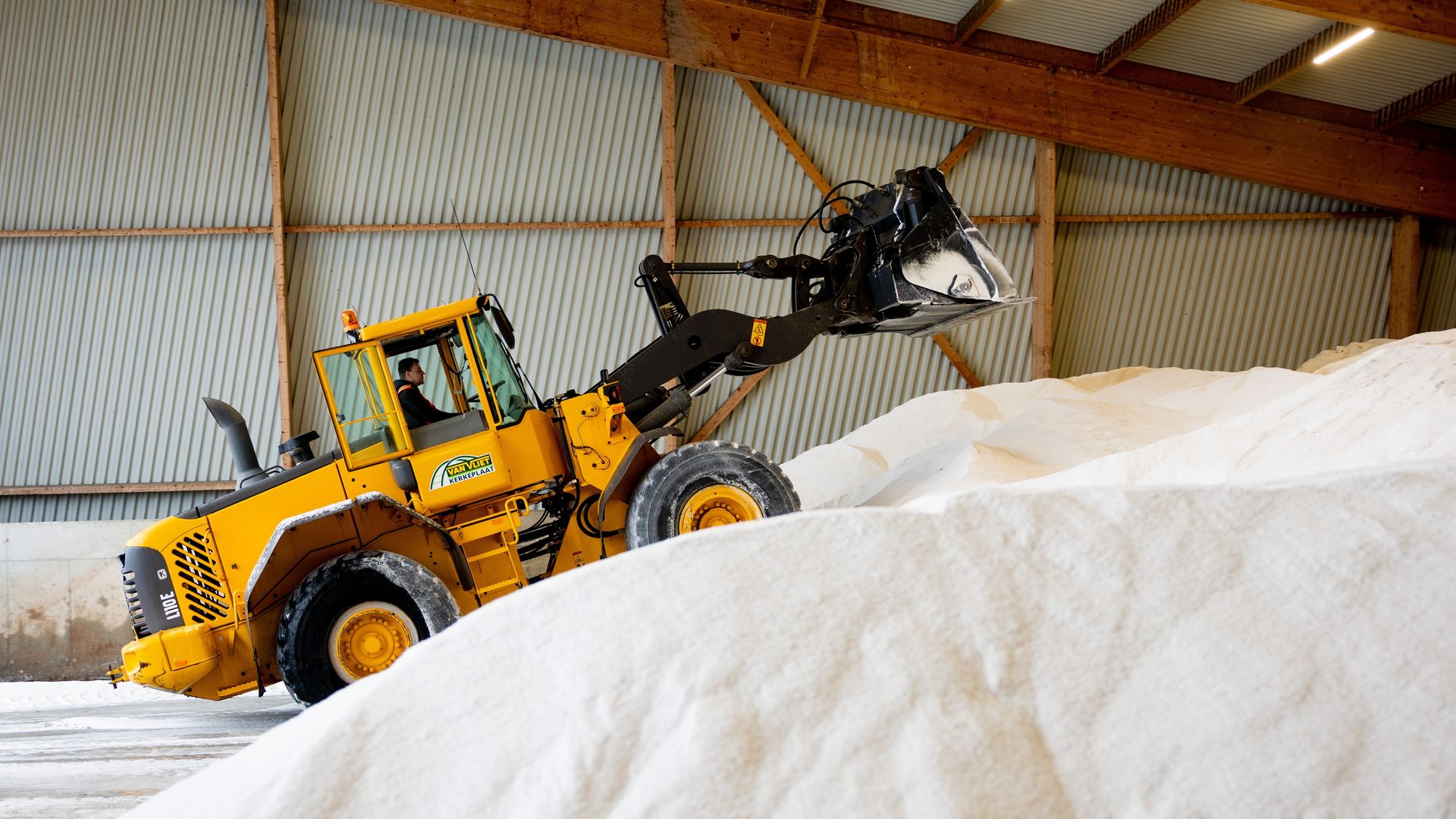 Miljoenen kilo's strooizout op de weg: dit zijn de gevolgen