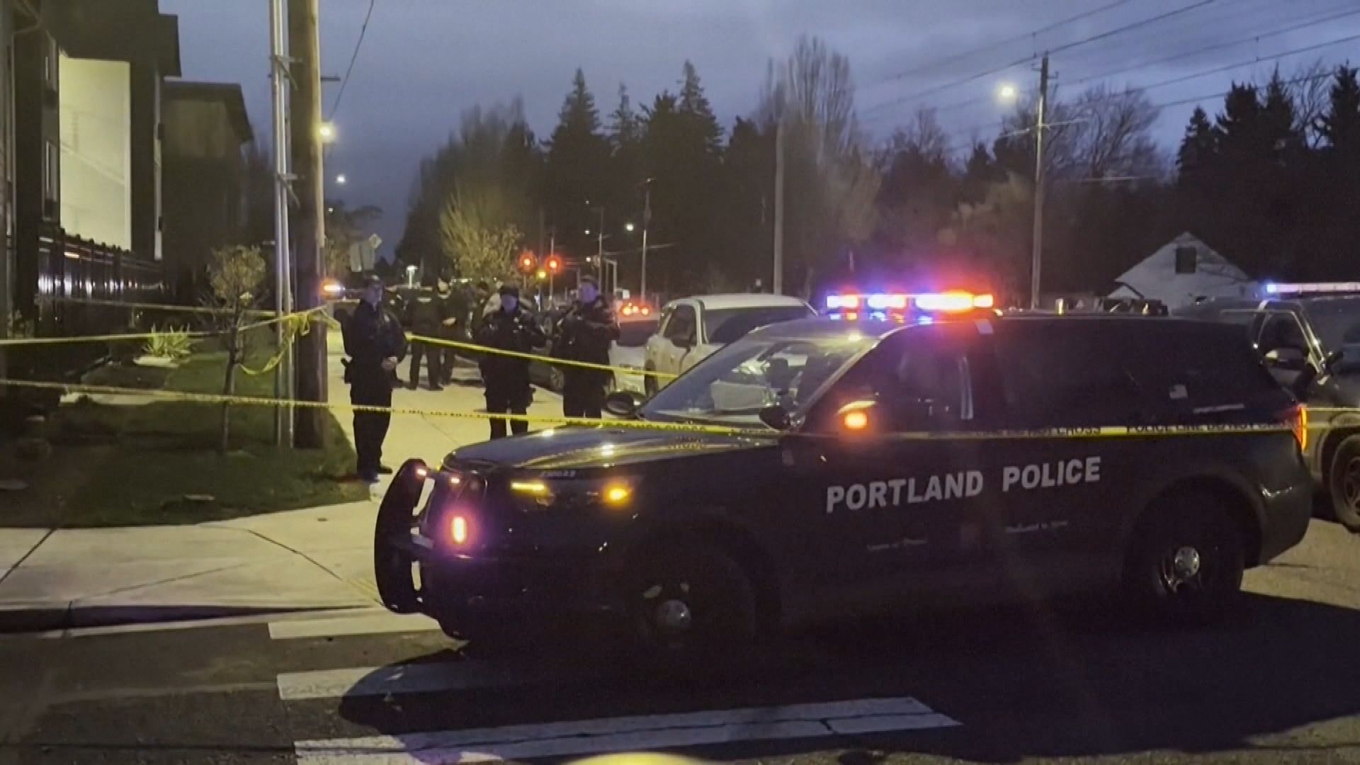 Grenspolitie VS schiet twee mensen neer in Portland, burgemeester bekritiseert optreden