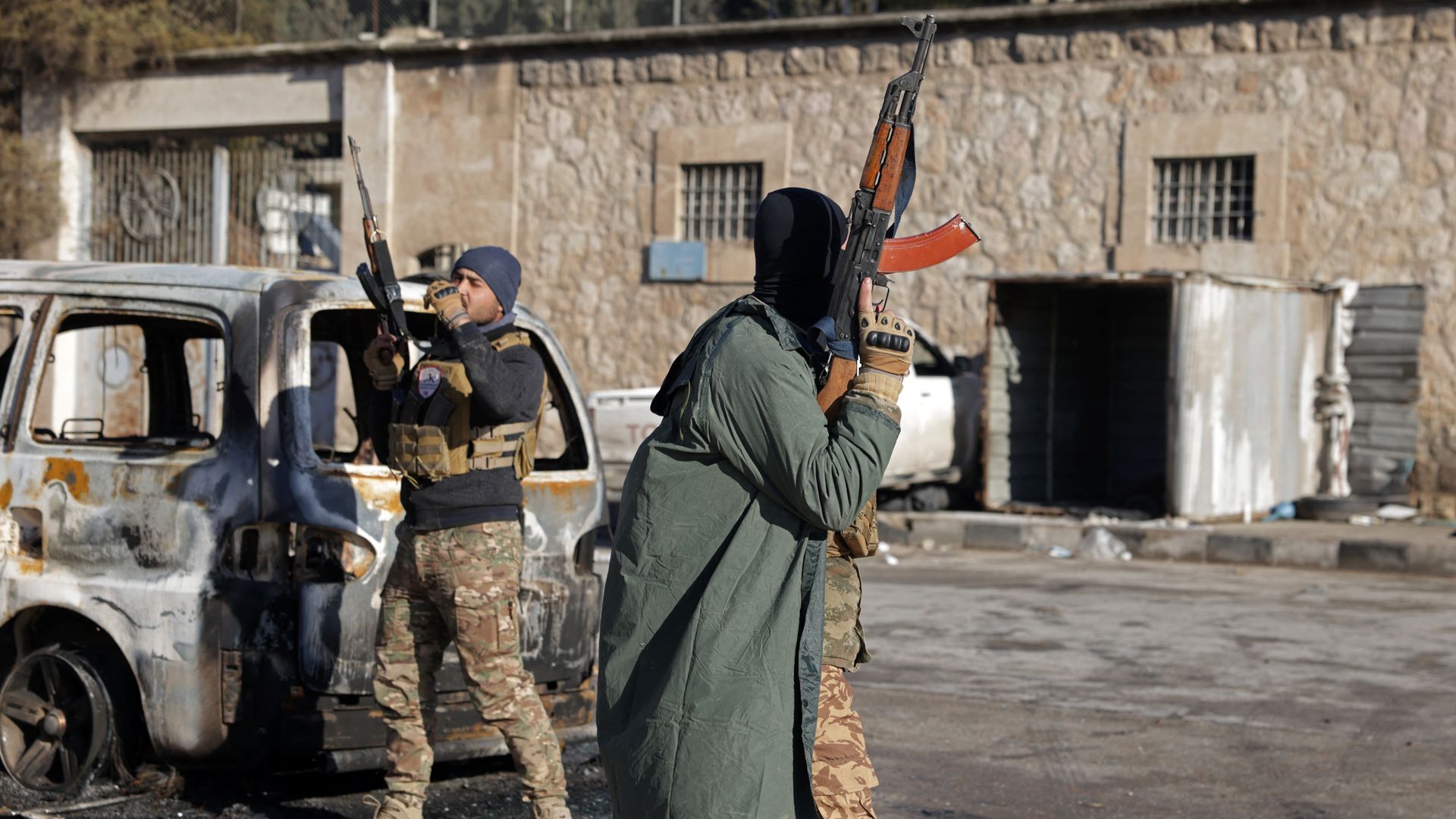 Leger Syrië claimt inname Koerdische wijk Aleppo, Koerden ontkennen