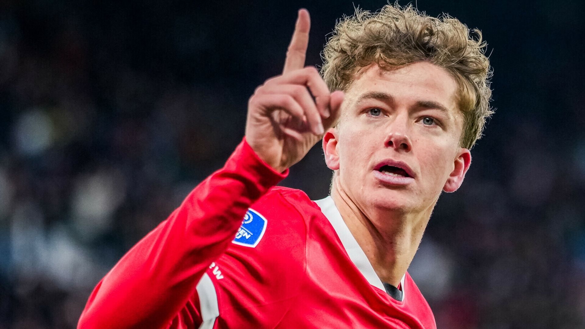 AZ boekt minimale zege op Volendam in eerste eredivisieduel van 2026