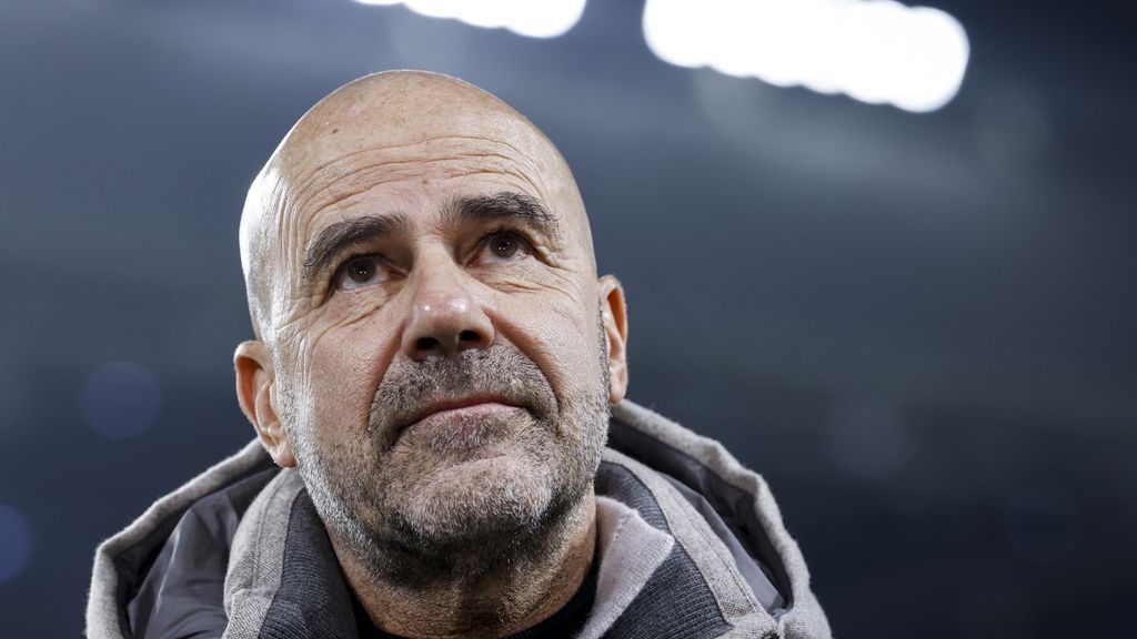 PSV wacht op witte rook Bosz: 'Als hij bondscoach wil worden, moet hij niet bijtekenen'