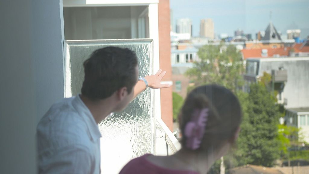 Foto: Scheefwonen met een koophuis: wat doe je ertegen?