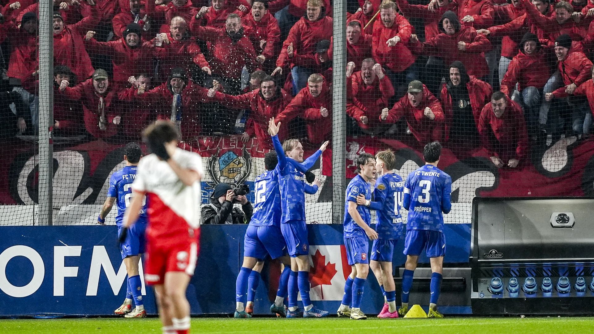 Twente verdiend verder in de beker na zege bij FC Utrecht