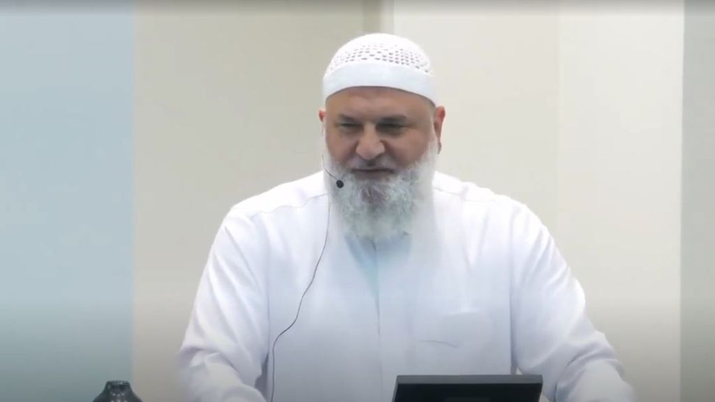 Foto: Omstreden prediker Mohamed Baajour zegt komst naar Utrecht af