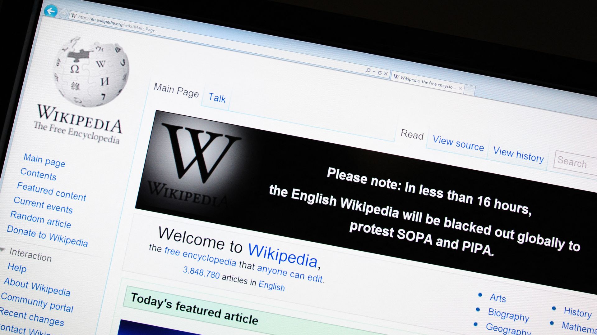 Wikipedia bestaat 25 jaar, maar encyclopedie voelt druk van AI