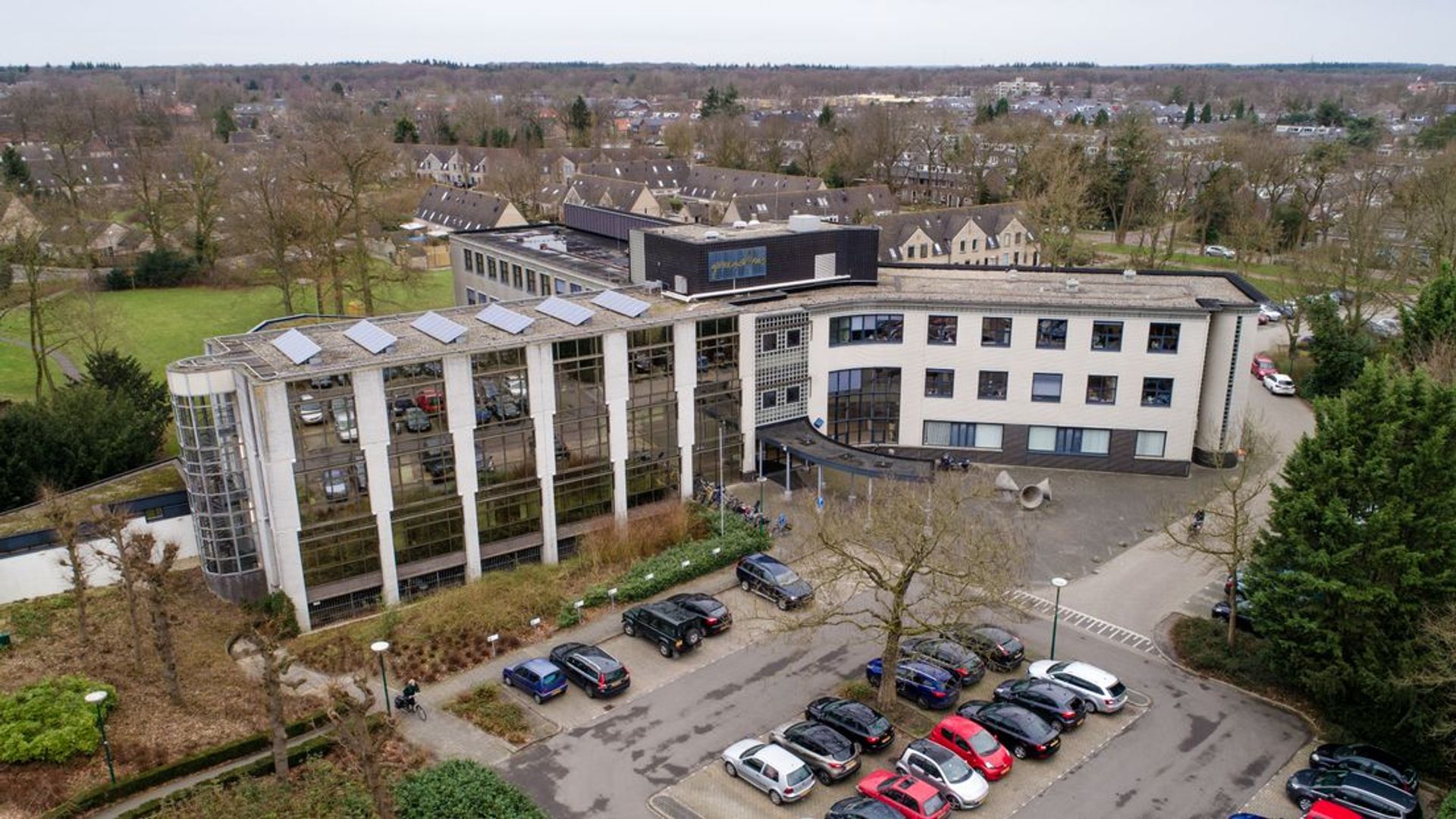 De Bilt stopt tot verkiezingen met vergaderen: 'Nog nooit van gehoord'