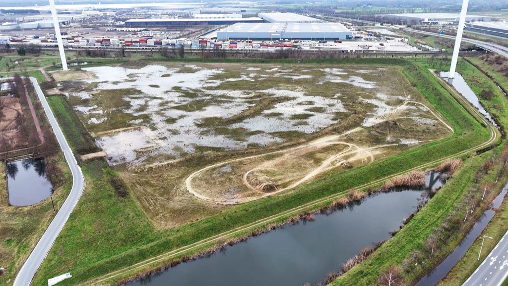 Het mag niet, en tóch lijken arbeidsmigranten in Venlo hier gehuisvest te worden