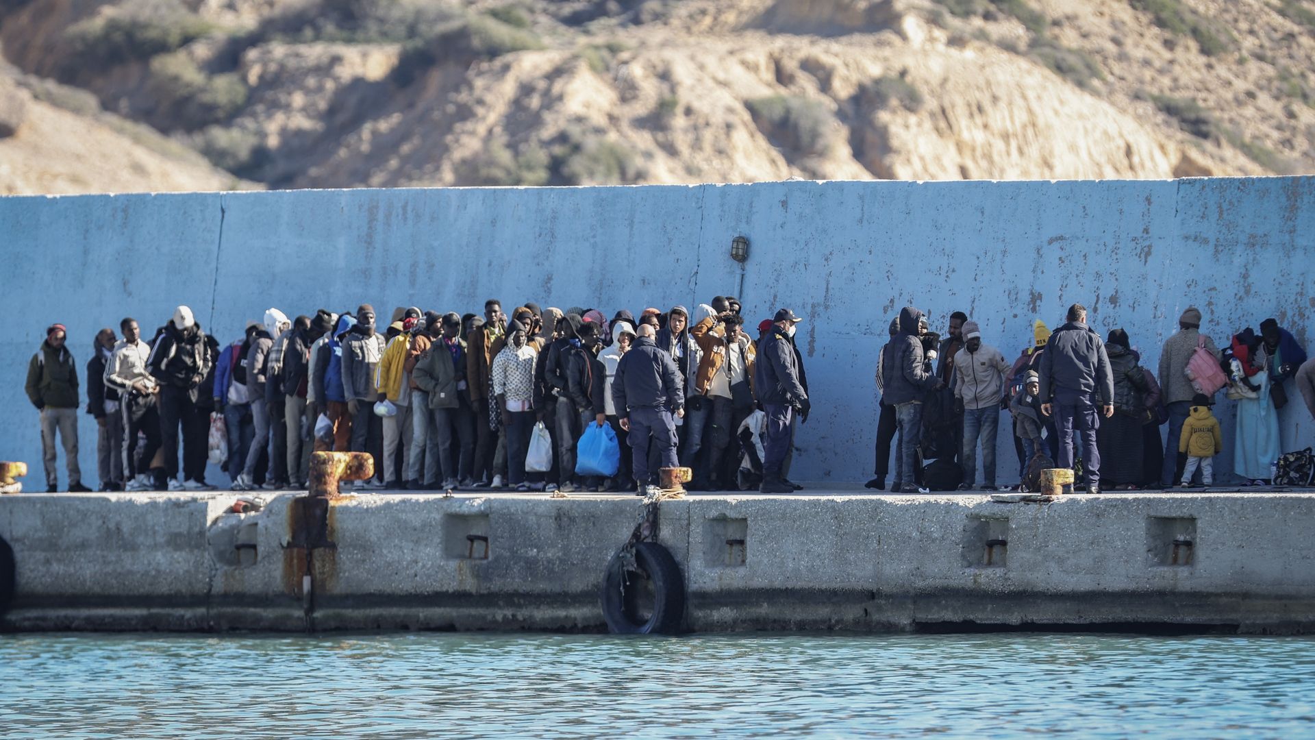 EU: illegale immigratie in 2025 met ruim een kwart gedaald