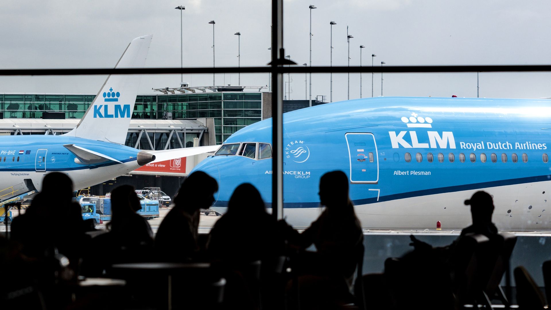 Luchtvaartautoriteit EU adviseert niet boven Iran te vliegen