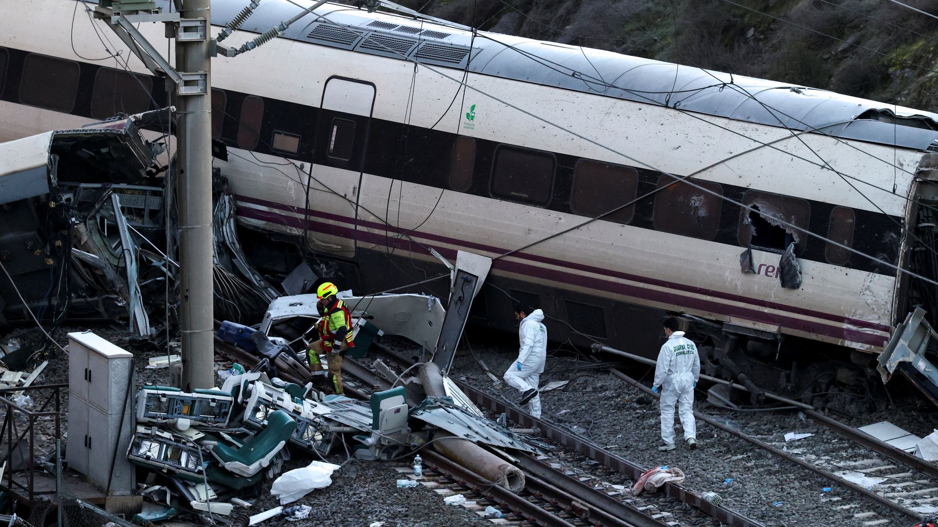 Dodental treinongeluk Spanje op 39, berging verloopt moeizaam